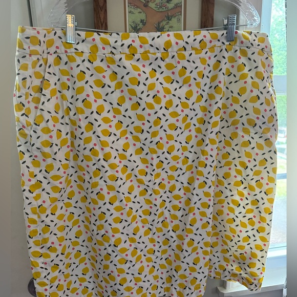 Boden A-Line Francesca Lemon Print Plus Size Skirt 20/22L Summer Trendy Quality - Picture 2 of 5